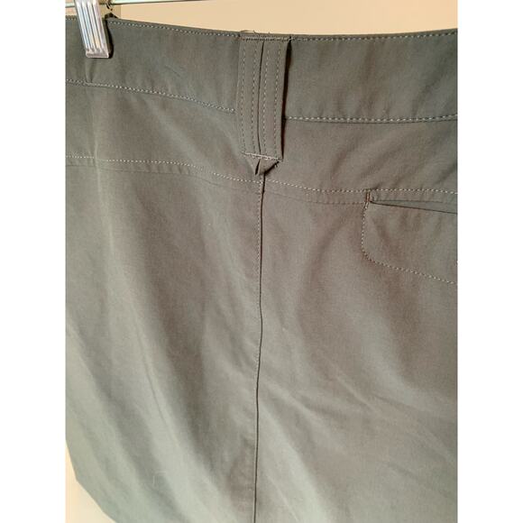 Eddie Bauer skort Gray size 8 women's - Picture 5 of 11